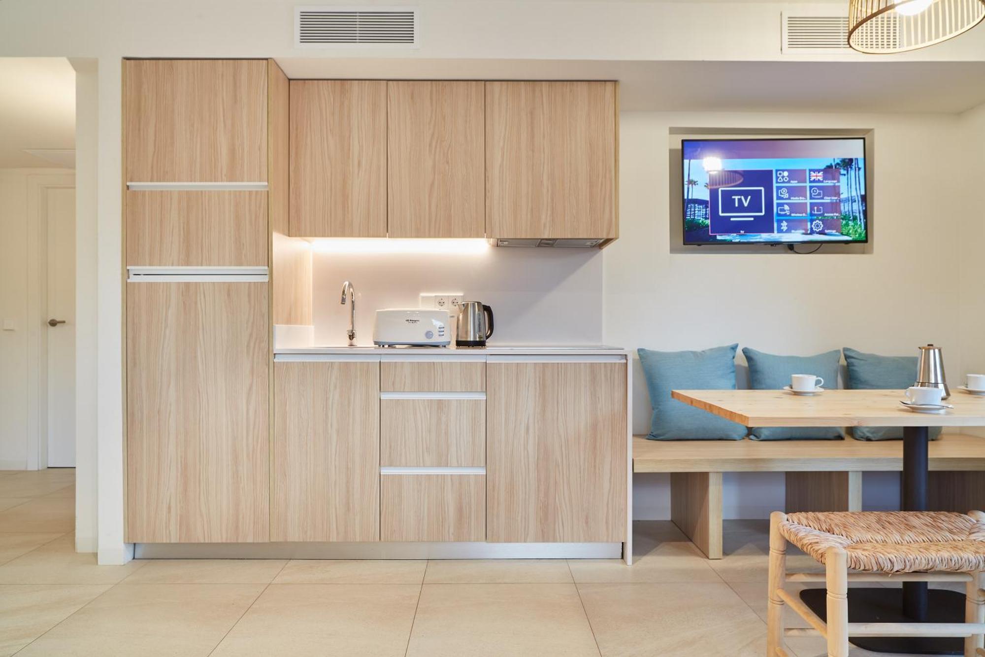 Apartamentos San Miguel Park & Esmeralda Mar Port de Sant Miguel Værelse billede