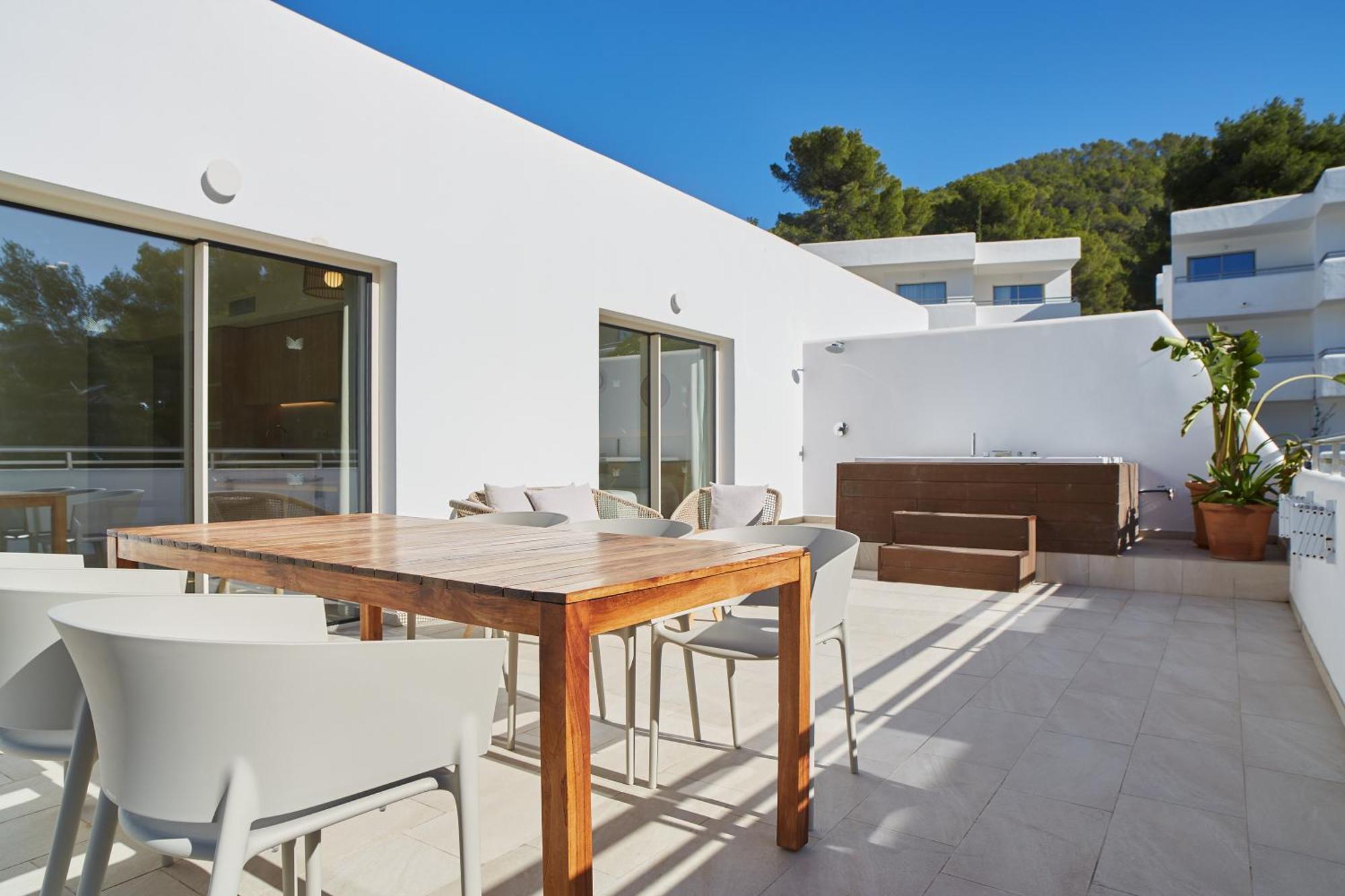 Apartamentos San Miguel Park & Esmeralda Mar Port de Sant Miguel Værelse billede